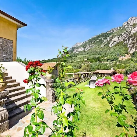 Holiday home Gorgeous In
